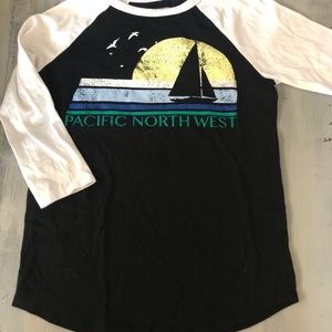 Pacific Northwest Baseball Sleeve T-Sirt